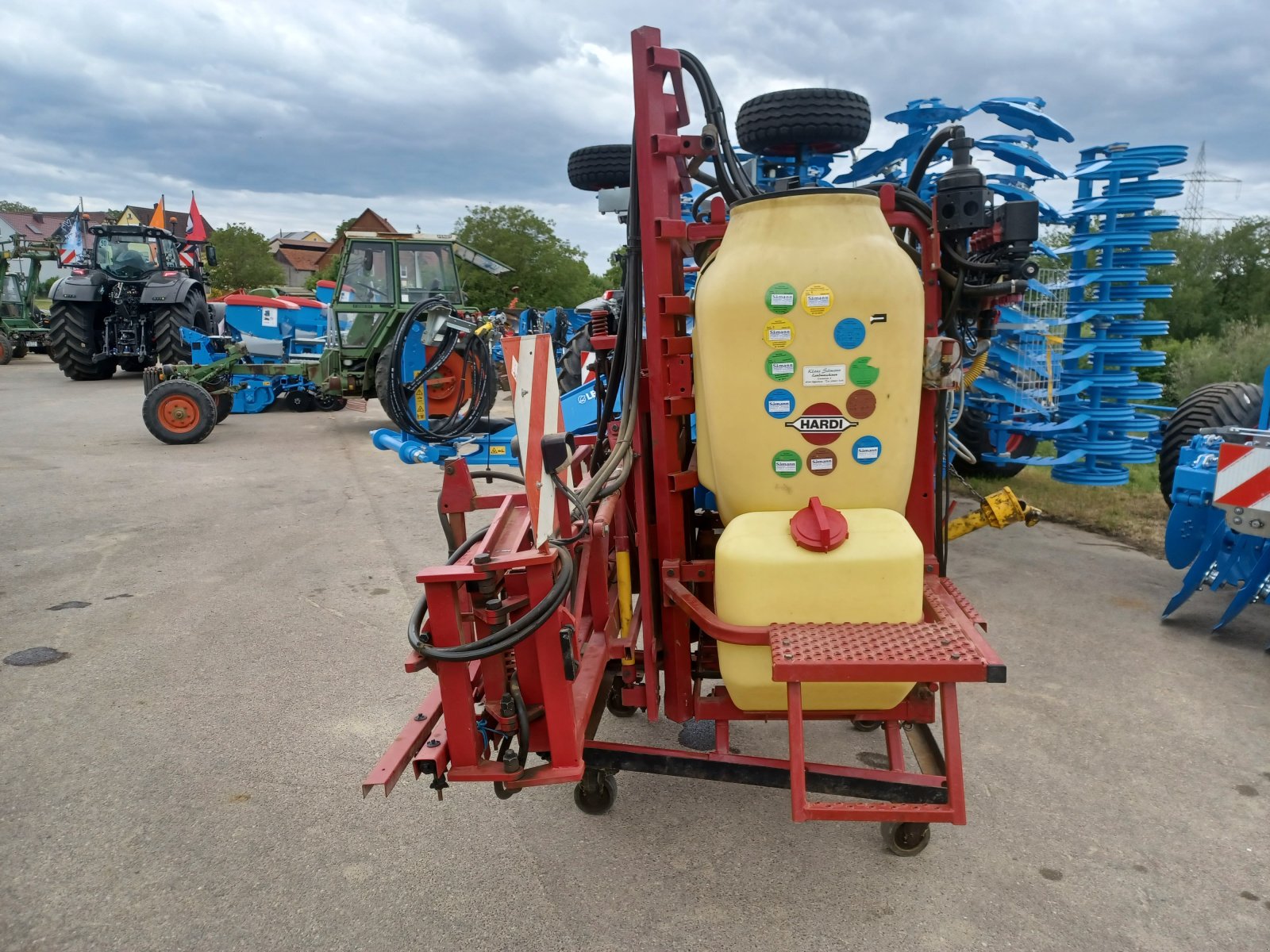 Feldspritze des Typs Hardi Master 600 BK 3MA, Gebrauchtmaschine in Uffenheim (Bild 3)