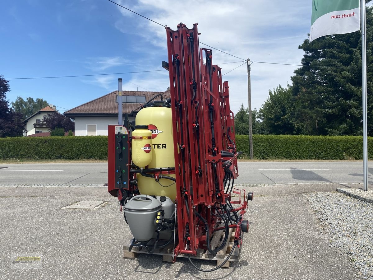 Feldspritze of the type Hardi MASTER PRO 1000 - VHY 15 m, Neumaschine in Senftenbach (Picture 5)