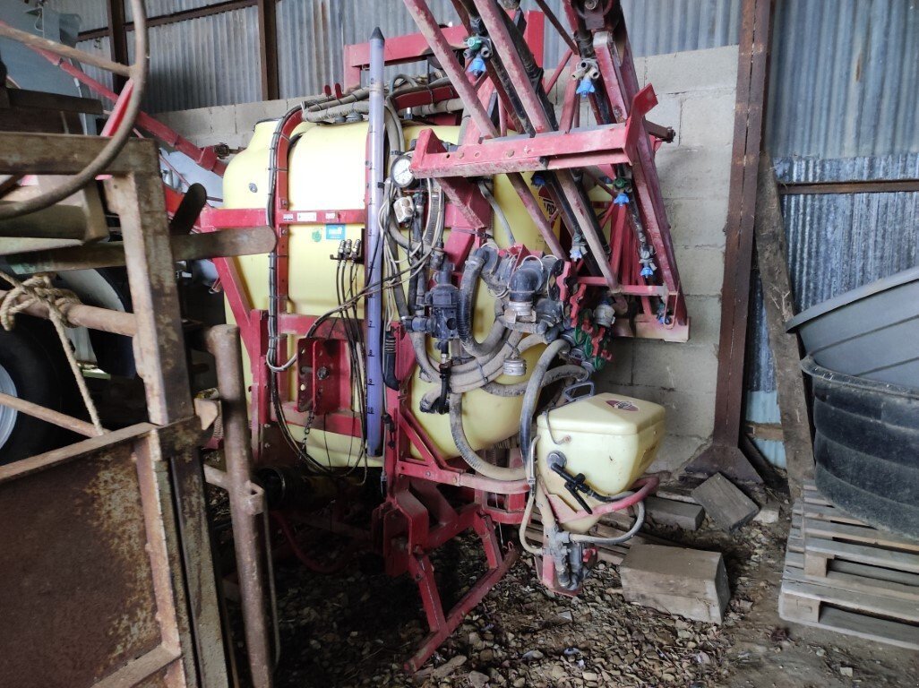 Feldspritze des Typs Hardi MEGA1000L, Gebrauchtmaschine in Le Horps (Bild 1)