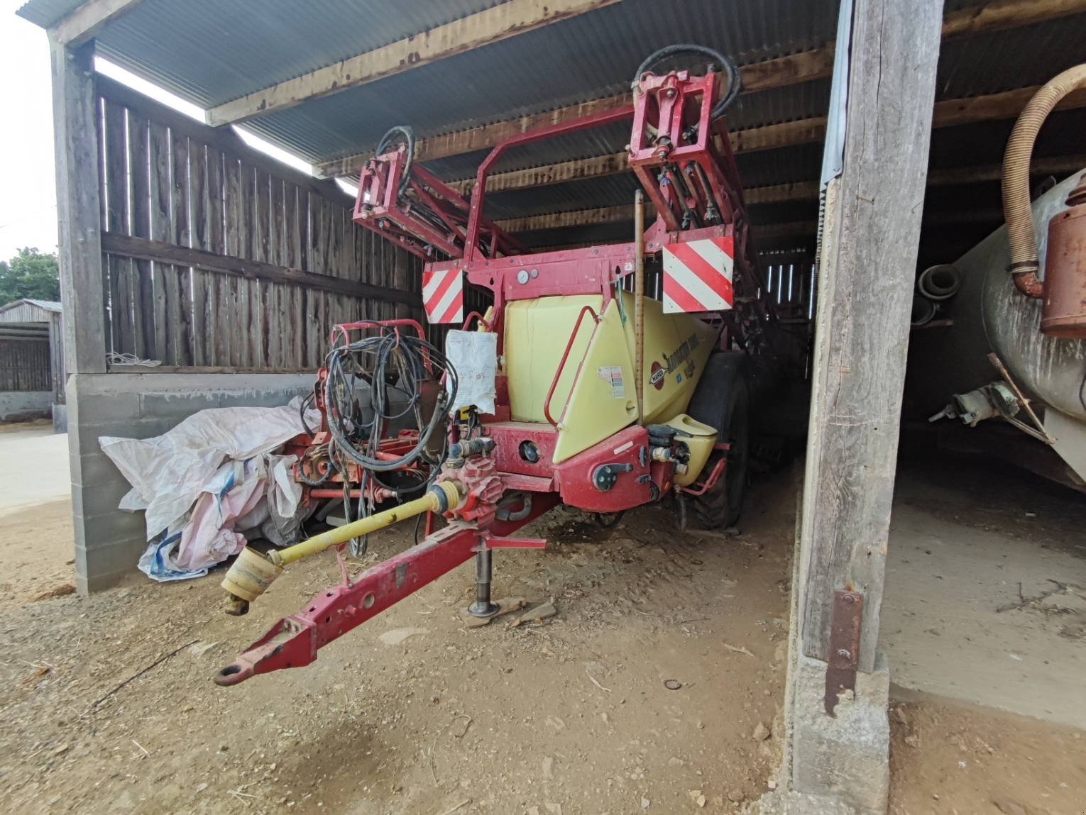 Feldspritze of the type Hardi NAVIGATOR, Gebrauchtmaschine in Le Horps (Picture 2)