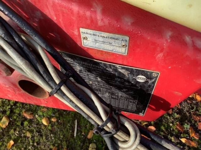 Feldspritze des Typs Hardi NAVIGATOR3000L, Gebrauchtmaschine in les hayons (Bild 4)