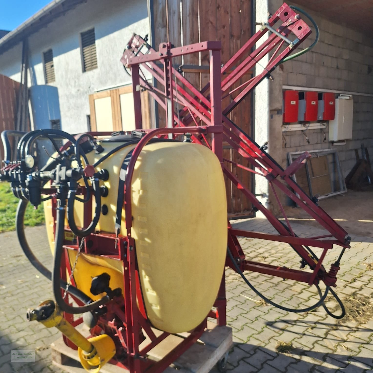 Feldspritze от тип Hardi NK 600, Gebrauchtmaschine в Unterneukirchen (Снимка 2)