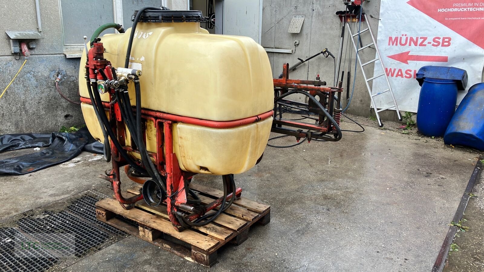 Feldspritze des Typs Holder AS 6, Gebrauchtmaschine in Redlham (Bild 1)