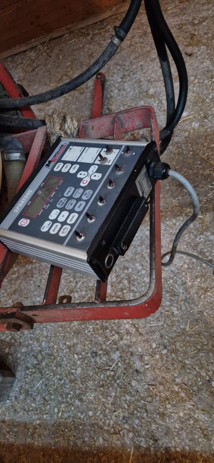 Feldspritze типа Holder ES 800, Gebrauchtmaschine в Burgsalach (Фотография 3)