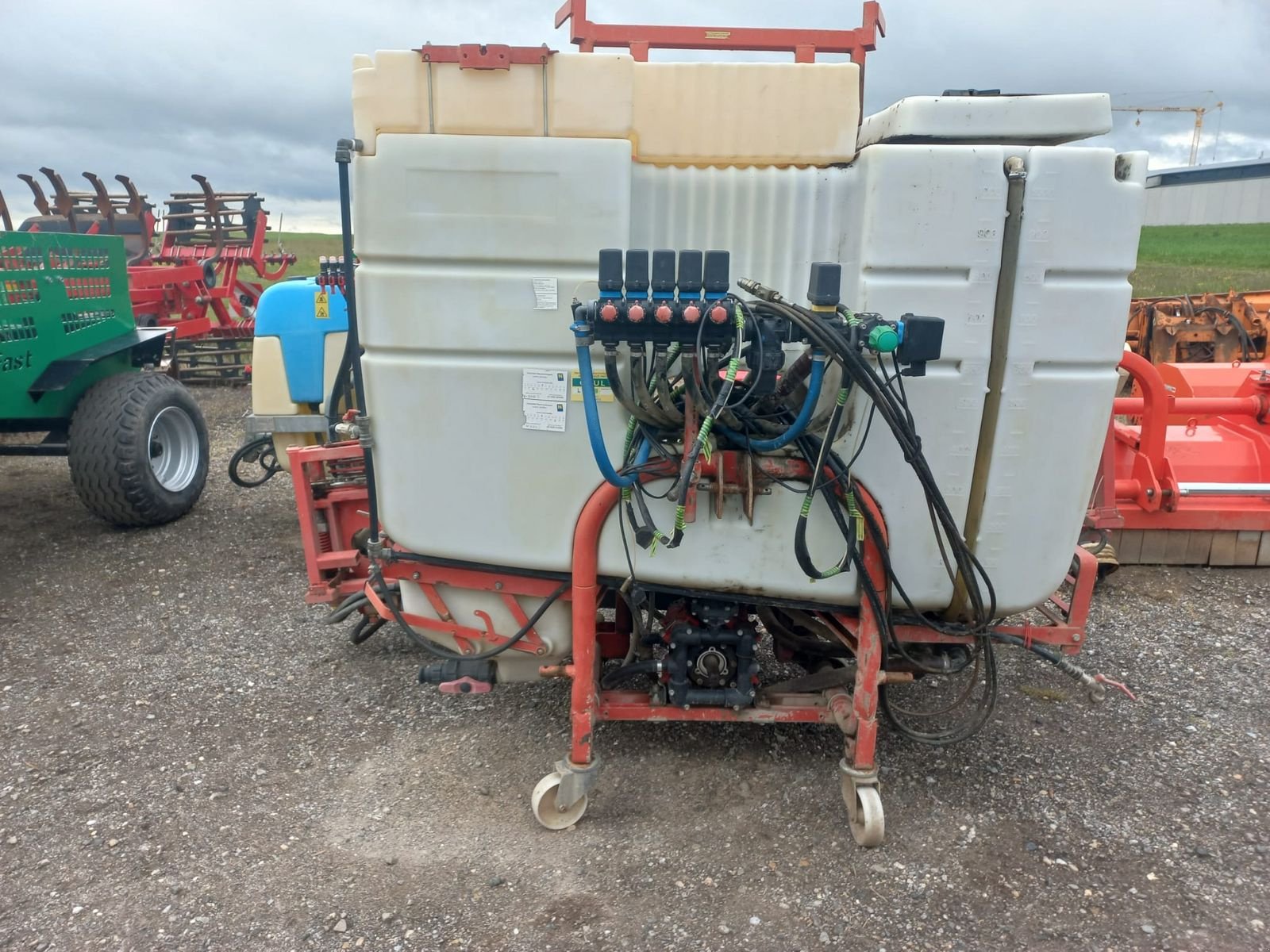 Feldspritze des Typs Holder IS 1000 /15, Gebrauchtmaschine in Göpfritz (Bild 3)