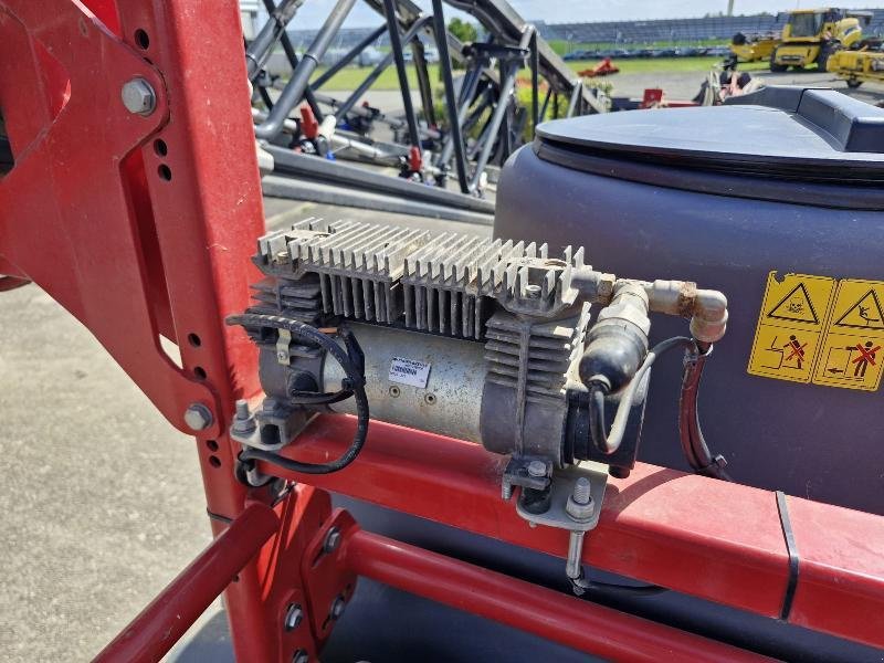 Feldspritze типа Horsch LEEB4AX, Gebrauchtmaschine в BRAY en Val (Фотография 10)