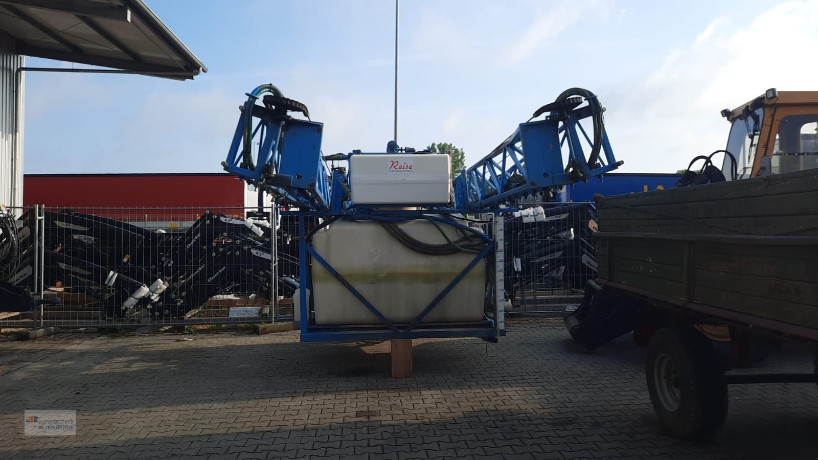 Feldspritze of the type Inuma Aufbauspritze Unimog IUAS 2024, Gebrauchtmaschine in Altenberge (Picture 7)