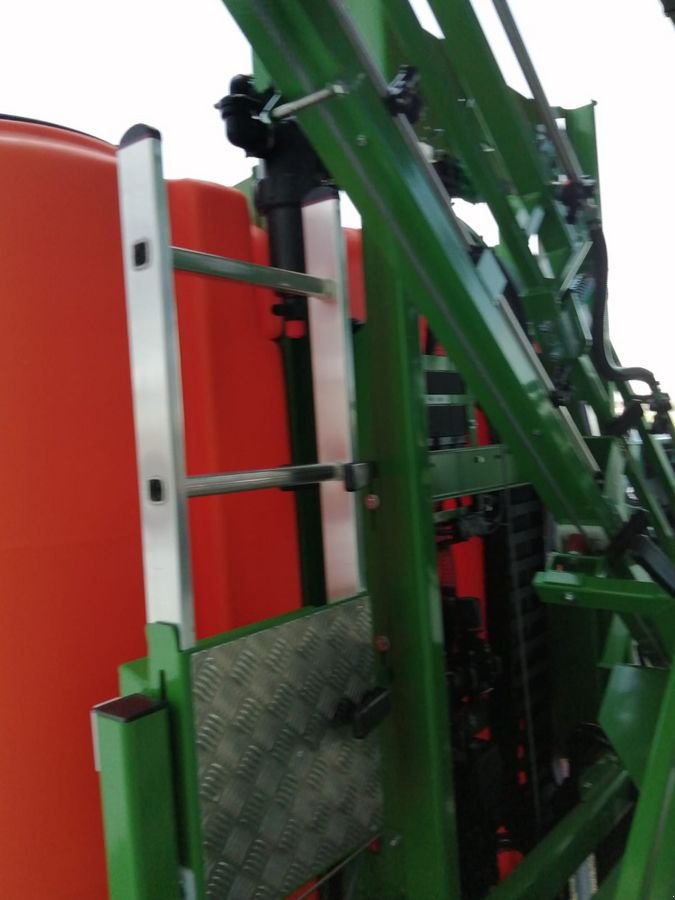 Feldspritze des Typs Jessernigg S NG PL 1200 ProLight, Neumaschine in Steinerkirchen (Bild 4)