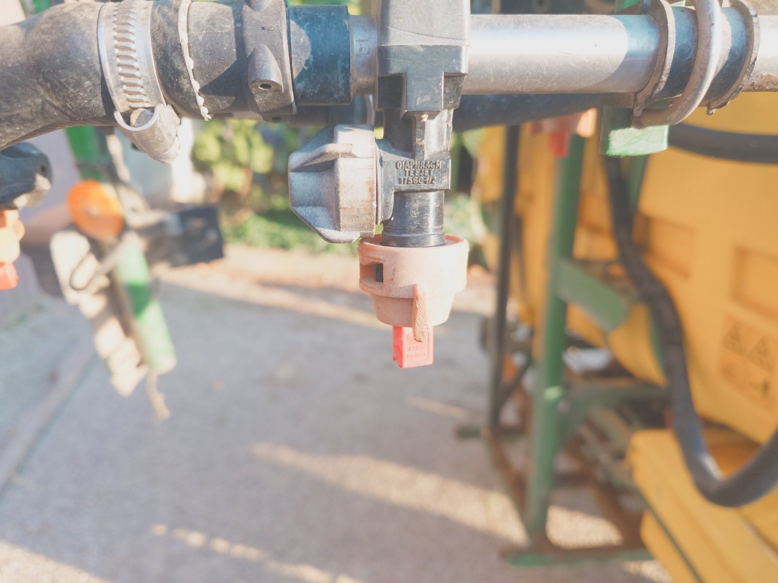 Feldspritze от тип John Deere 408, Gebrauchtmaschine в Bogen (Снимка 2)