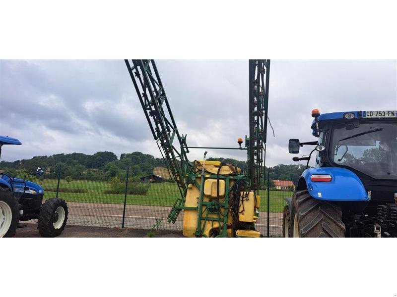 Feldspritze vrste John Deere 512, Gebrauchtmaschine v CHAUMONT (Slika 2)