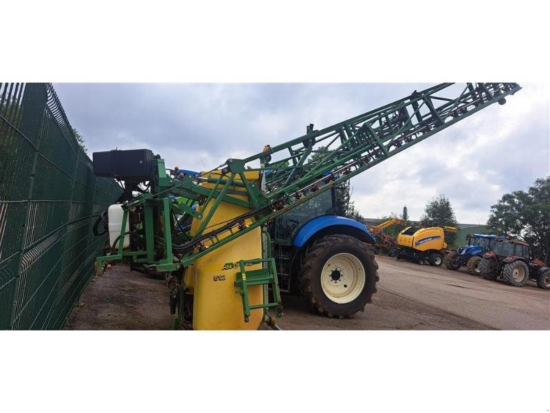 Feldspritze vrste John Deere 512, Gebrauchtmaschine v CHAUMONT (Slika 1)