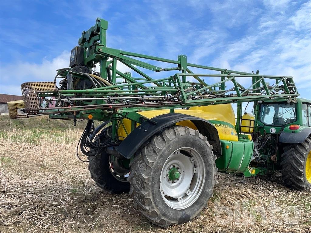 Feldspritze des Typs John Deere 724, Gebrauchtmaschine in Düsseldorf (Bild 3)