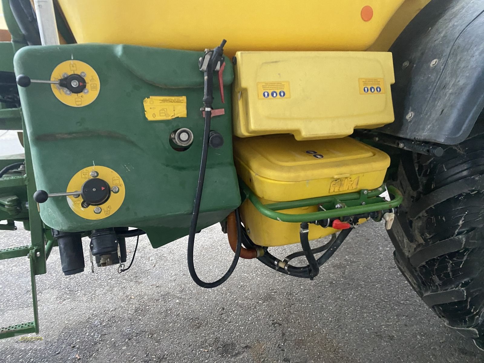 Feldspritze типа John Deere 740 - 28 m, Gebrauchtmaschine в Senftenbach (Фотография 9)