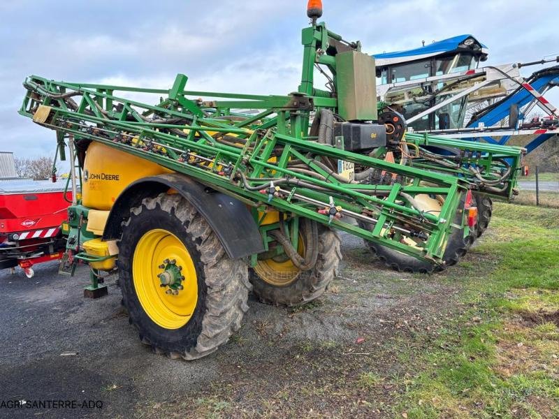 Feldspritze van het type John Deere 740 I, Gebrauchtmaschine in ROYE (Foto 2)