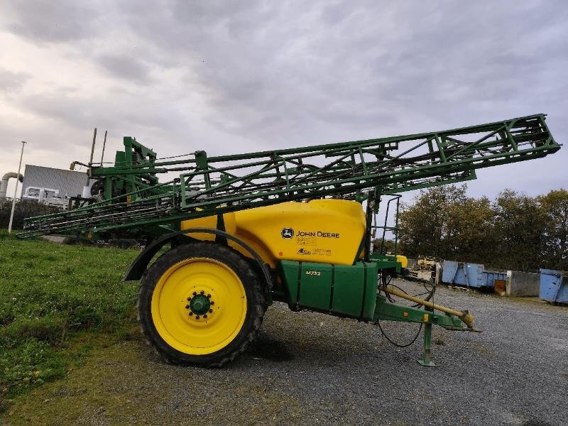 Feldspritze of the type John Deere M732, Gebrauchtmaschine in SAINT GENEST D'AMBIERE (Picture 2)