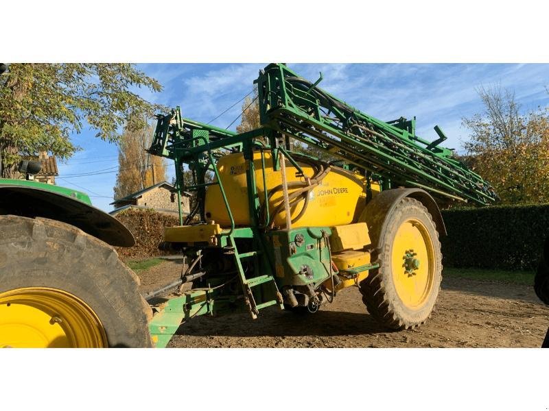 Feldspritze от тип John Deere M732, Gebrauchtmaschine в SAINT GENEST D'AMBIERE
