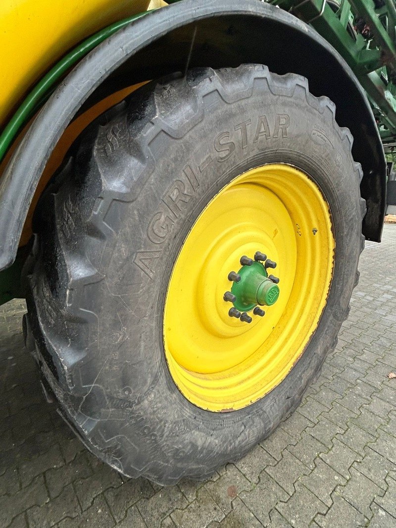 Feldspritze du type John Deere R962i, Gebrauchtmaschine en Nauen (Photo 8)