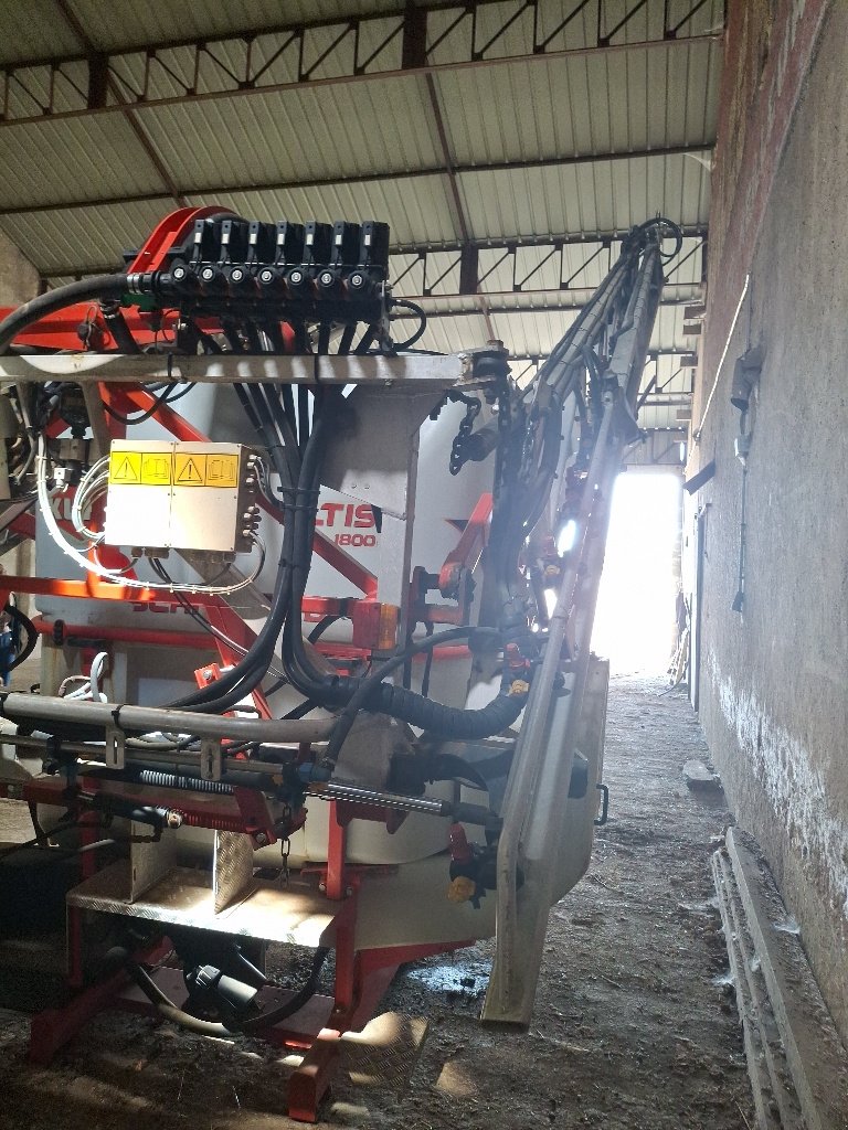 Feldspritze vrste Kuhn ALTIS 1800 L. / 28 M., Gebrauchtmaschine v BRAS SUR MEUSE (Slika 7)