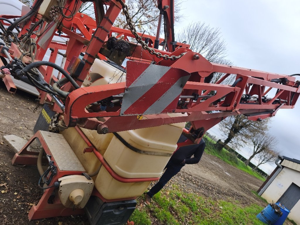 Feldspritze Türe ait Kuhn Deltis 1000, Gebrauchtmaschine içinde Saint-Rémy (resim 5)