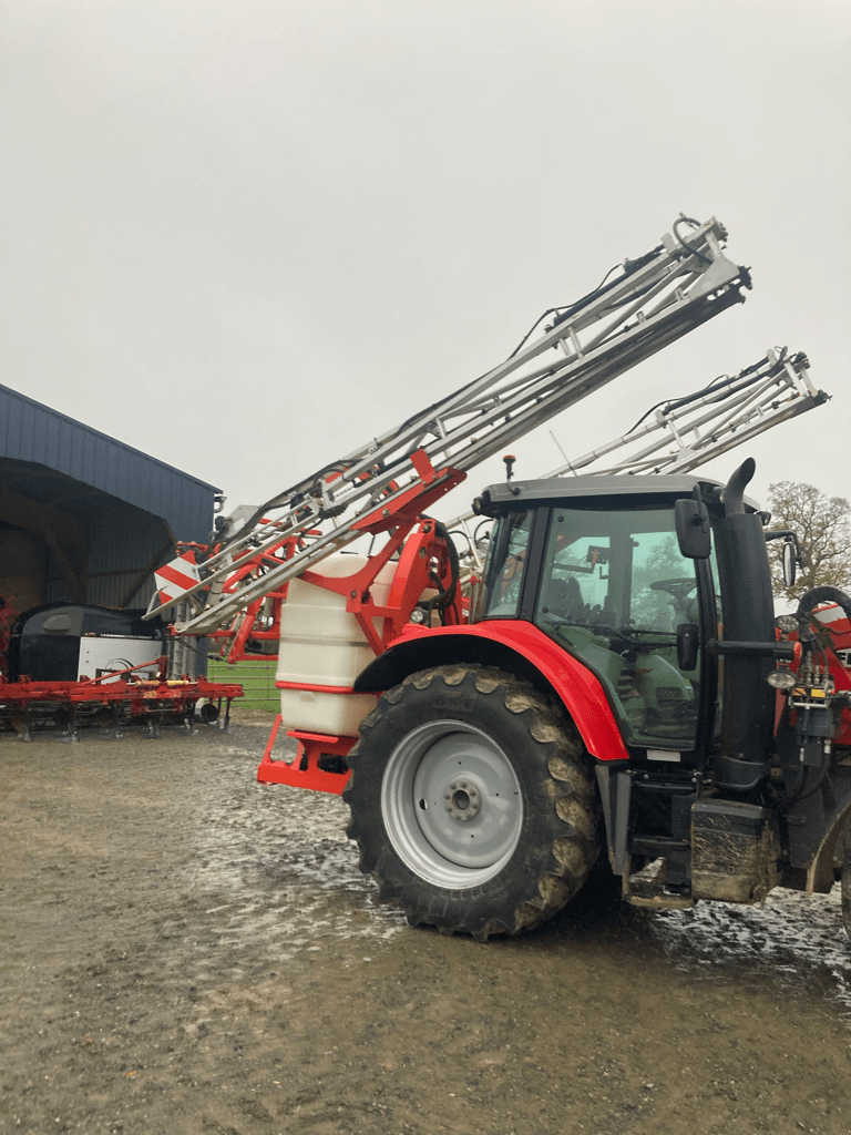 Feldspritze tipa Kuhn DELTIS 1200L POMPE PM125, Gebrauchtmaschine u CINTHEAUX (Slika 1)