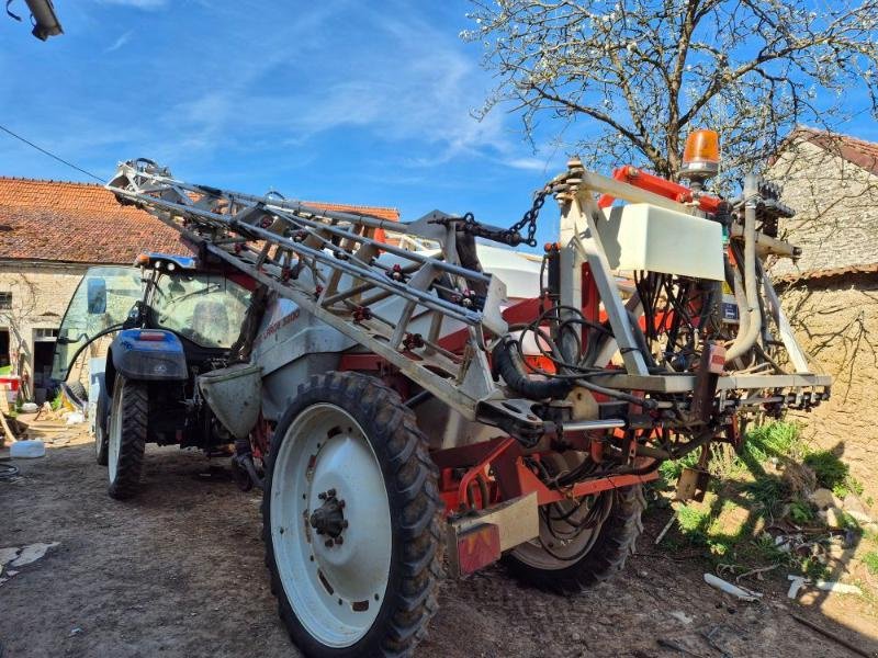 Feldspritze του τύπου Kuhn GRAND-LARGE3200, Gebrauchtmaschine σε CHAUMONT (Φωτογραφία 1)