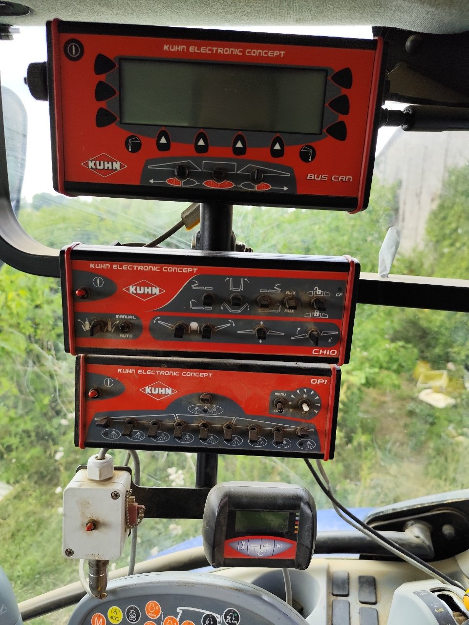 Feldspritze del tipo Kuhn Metris 4100, Gebrauchtmaschine In Roches-sur-Marne (Immagine 4)