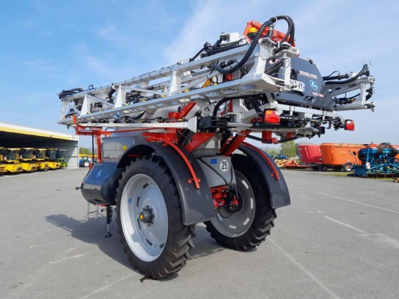 Feldspritze van het type Kuhn METRIS4100, Gebrauchtmaschine in ANTIGNY (Foto 5)