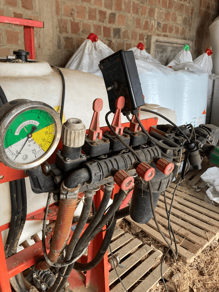 Feldspritze del tipo Kuhn OMNIS 800, Gebrauchtmaschine In CINTHEAUX (Immagine 4)