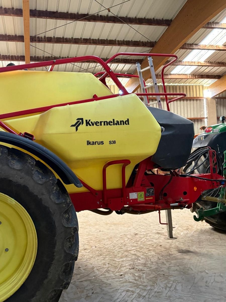 Feldspritze des Typs Kverneland Ikarus S 38, Gebrauchtmaschine in Starrein (Bild 4)