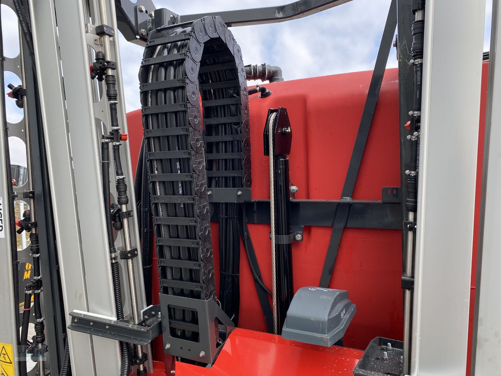 Feldspritze des Typs Kverneland ixter A 12, Neumaschine in Niederkappel (Bild 8)