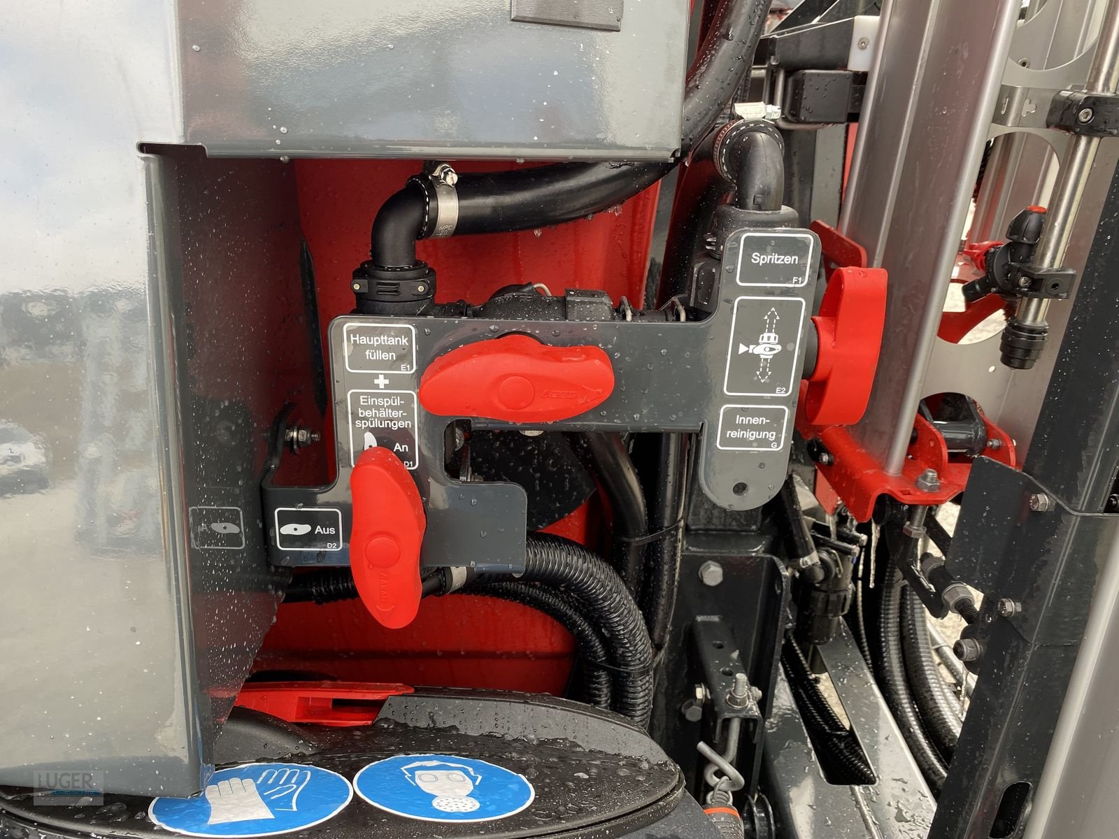 Feldspritze des Typs Kverneland ixter A 12, Neumaschine in Niederkappel (Bild 13)