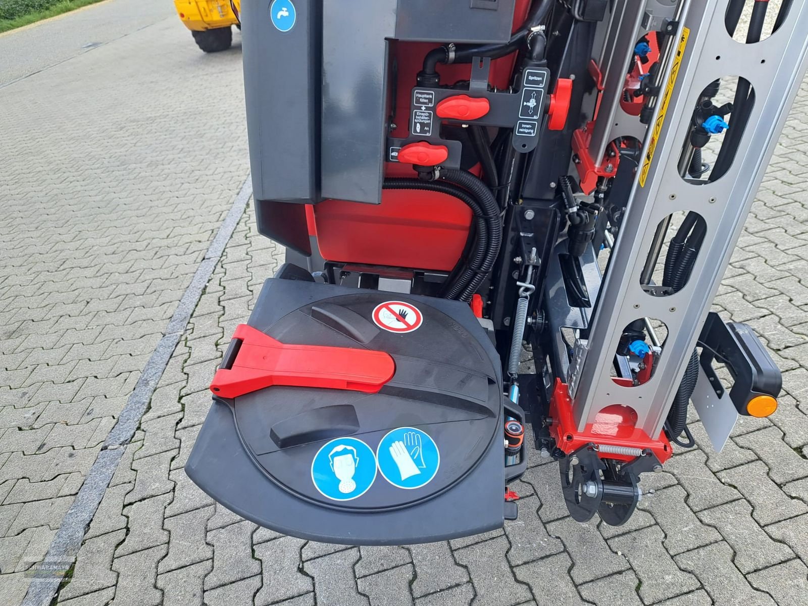 Feldspritze of the type Kverneland iXter A12 IB 15m HO, Neumaschine in Aurolzmünster (Picture 11)