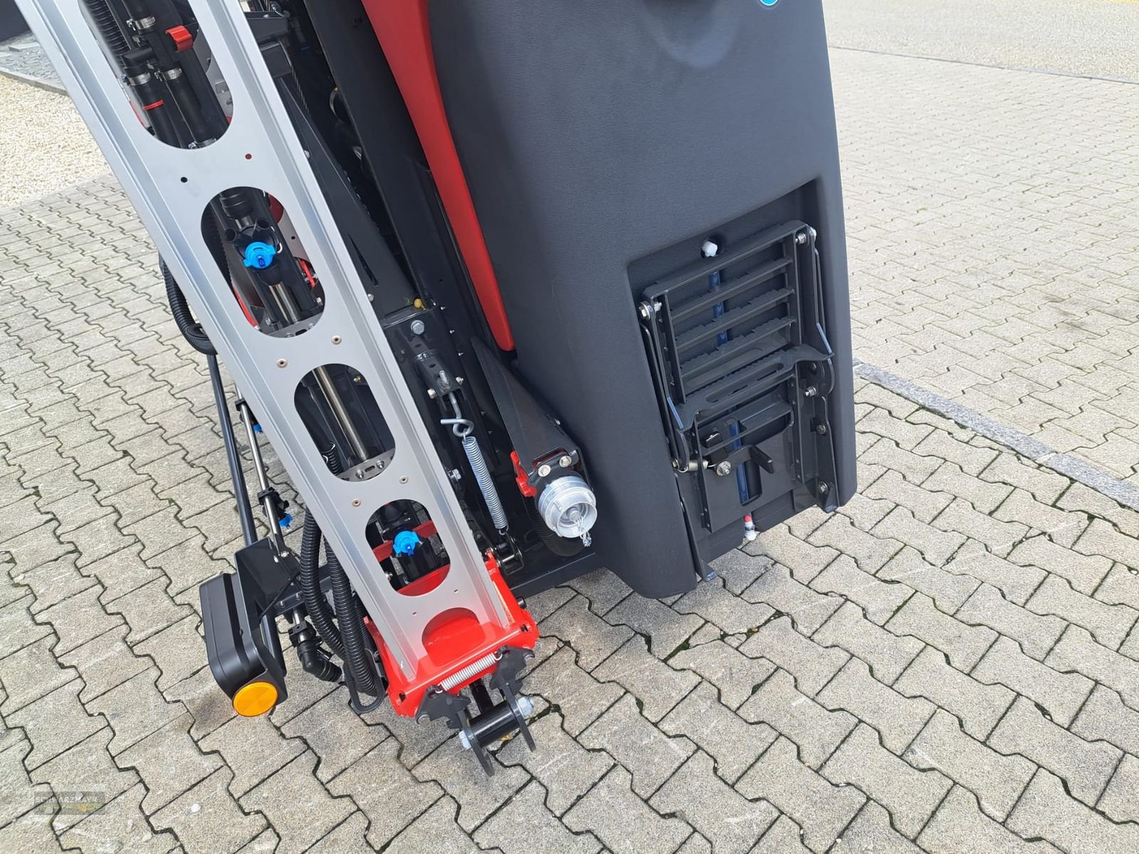 Feldspritze of the type Kverneland iXter A12 IB 15m HO, Neumaschine in Aurolzmünster (Picture 14)