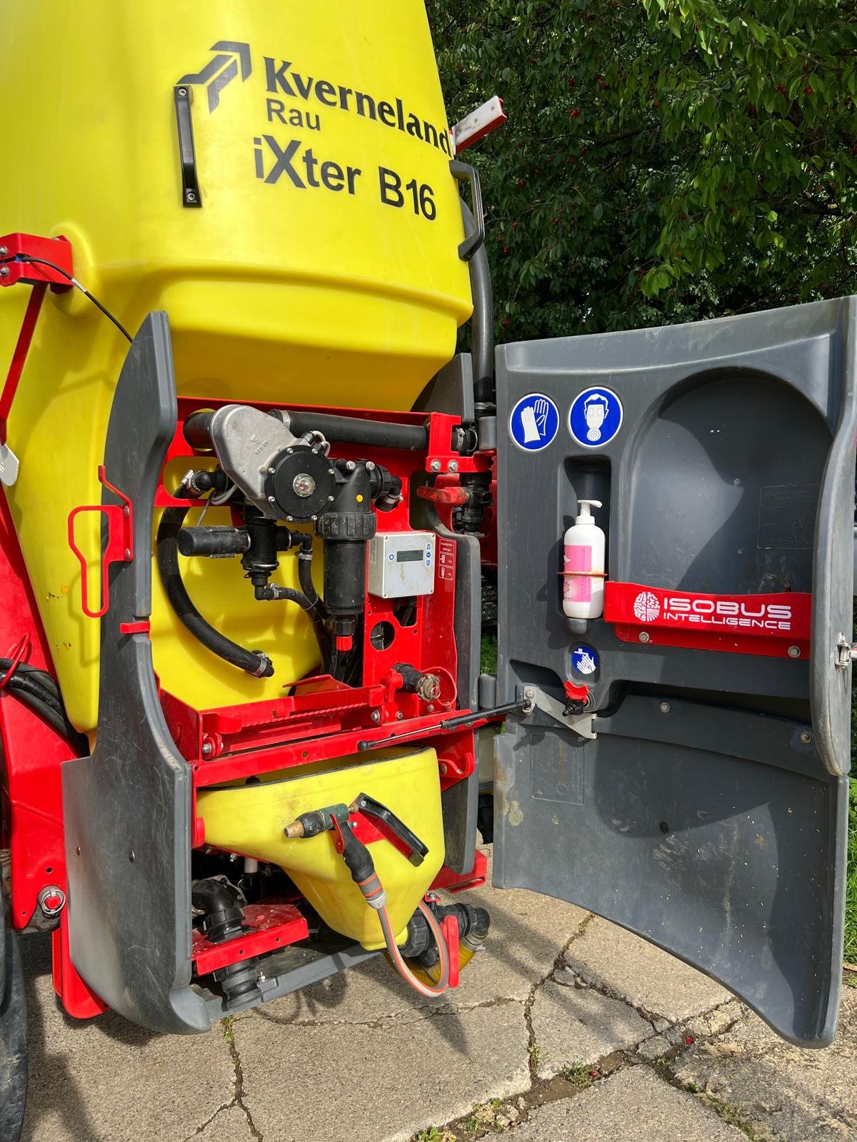 Feldspritze του τύπου Kverneland iXter B 16, Gebrauchtmaschine σε Obersüßbach (Φωτογραφία 3)