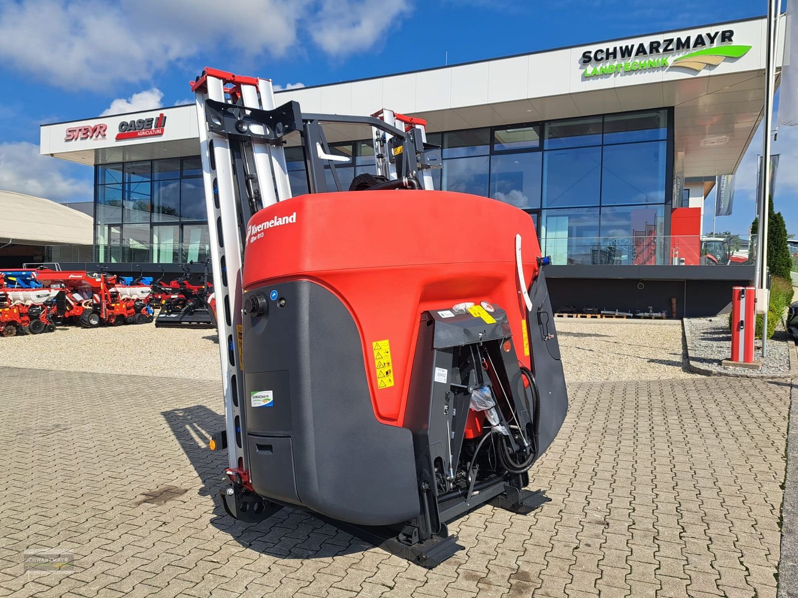 Feldspritze des Typs Kverneland iXter B13 15m HOSA, Neumaschine in Aurolzmünster (Bild 1)