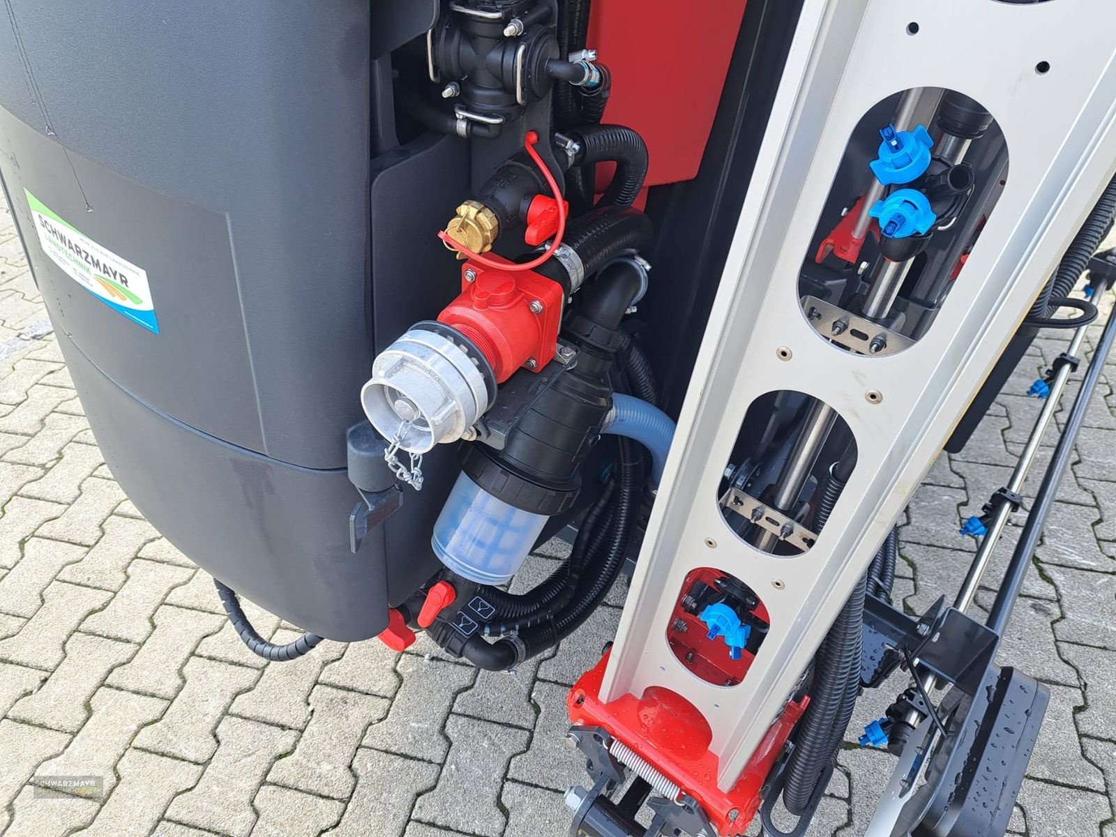 Feldspritze des Typs Kverneland iXter B13 15m HOSA, Neumaschine in Aurolzmünster (Bild 12)