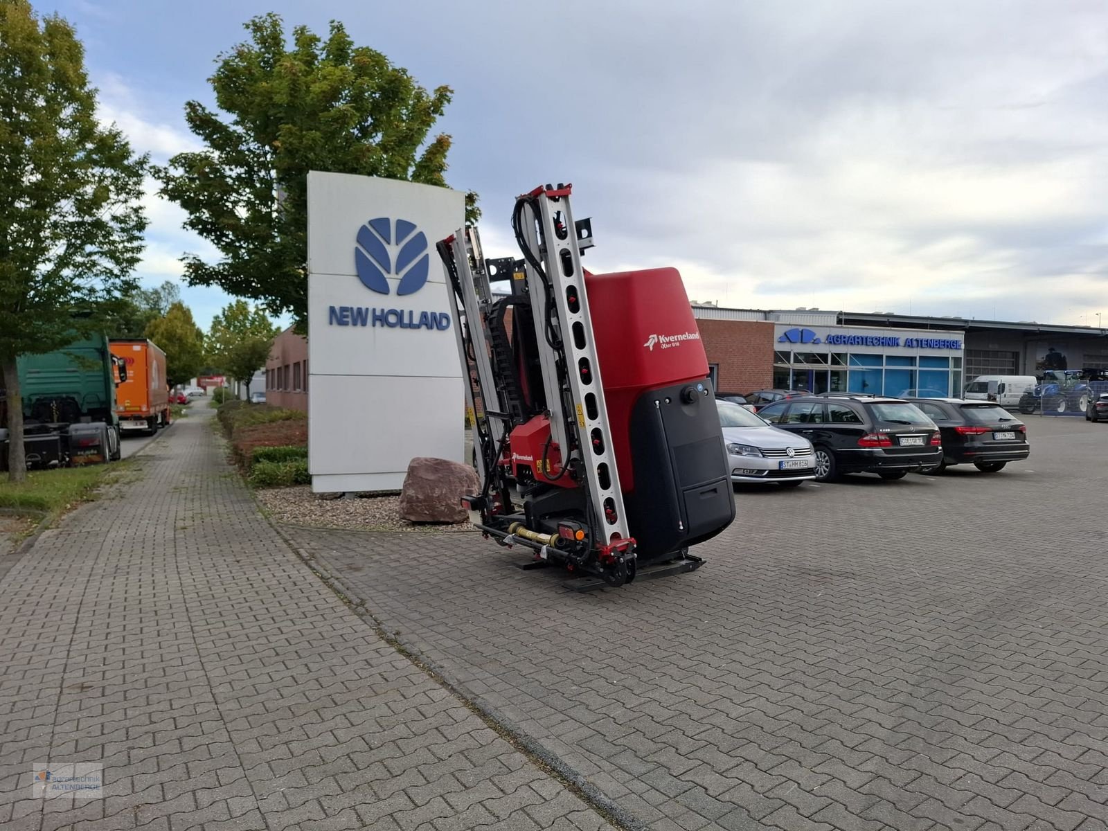 Feldspritze of the type Kverneland iXter B18, Neumaschine in Altenberge (Picture 1)