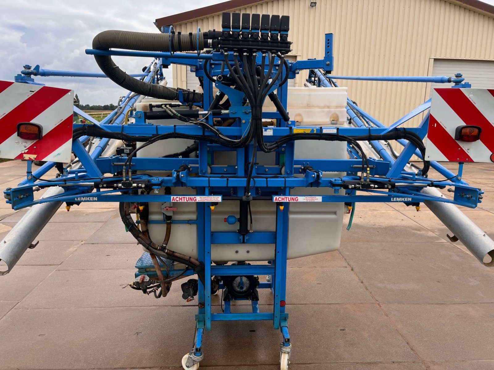 Feldspritze van het type Lemken Eurolux 1200 TLE, Gebrauchtmaschine in Böbingen (Foto 2)