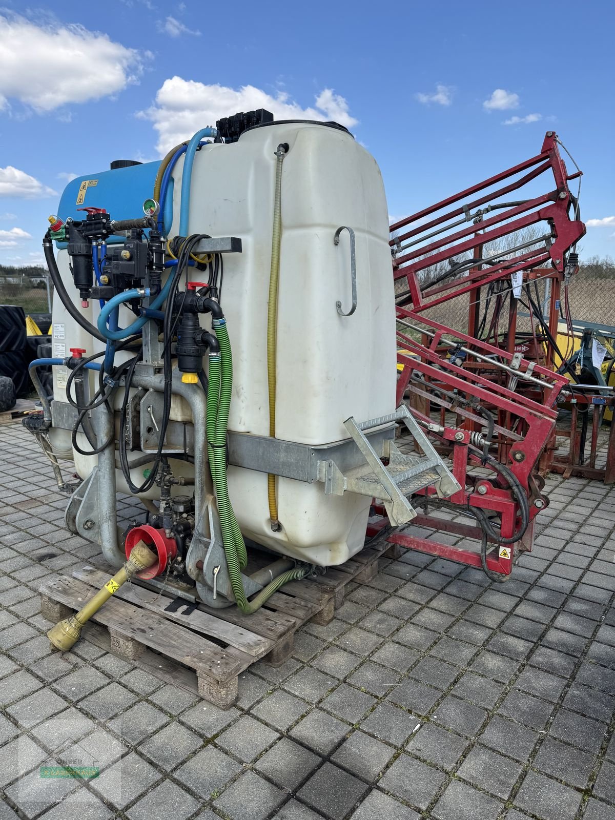 Feldspritze des Typs Osella 1200 Liter 15m, Gebrauchtmaschine in Hartberg (Bild 2)