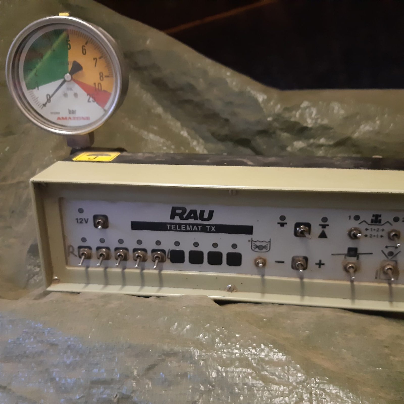 Feldspritze a típus Rau D2 1000l, Gebrauchtmaschine ekkor: Schwandorf (Kép 3)