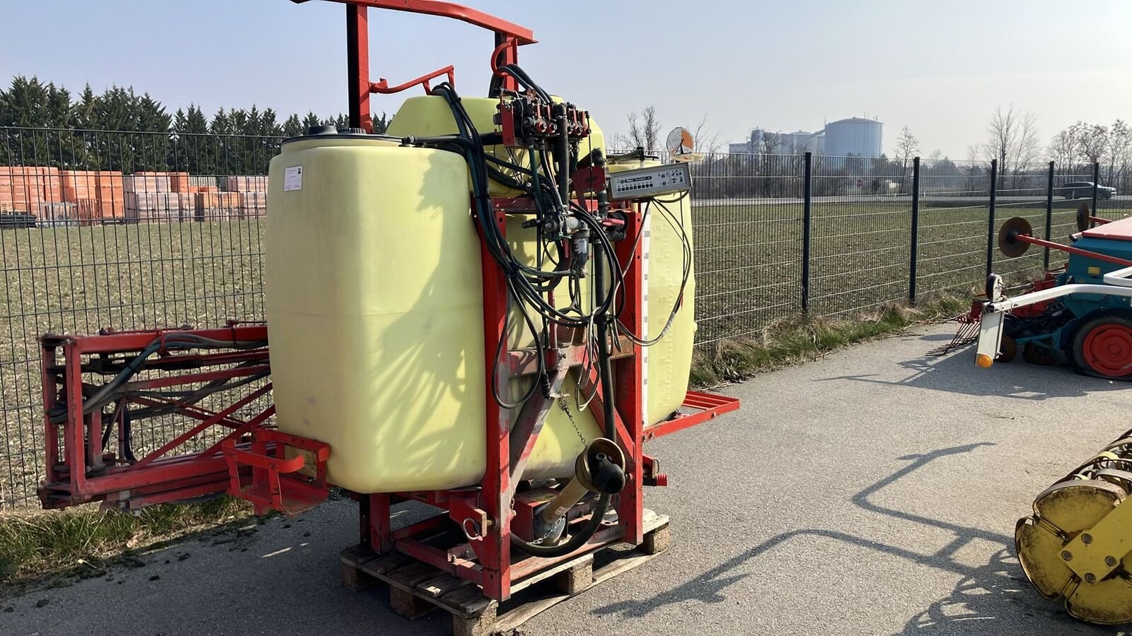 Feldspritze des Typs Rau D2, Gebrauchtmaschine in Zwettl (Bild 2)