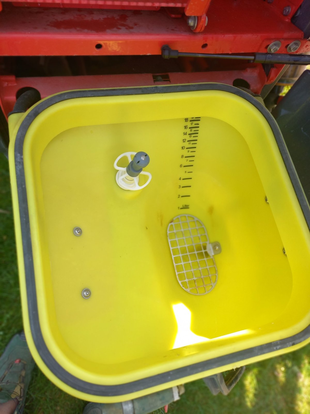 Feldspritze typu Rau Ixter B13, Gebrauchtmaschine v Dorsten (Obrázek 16)