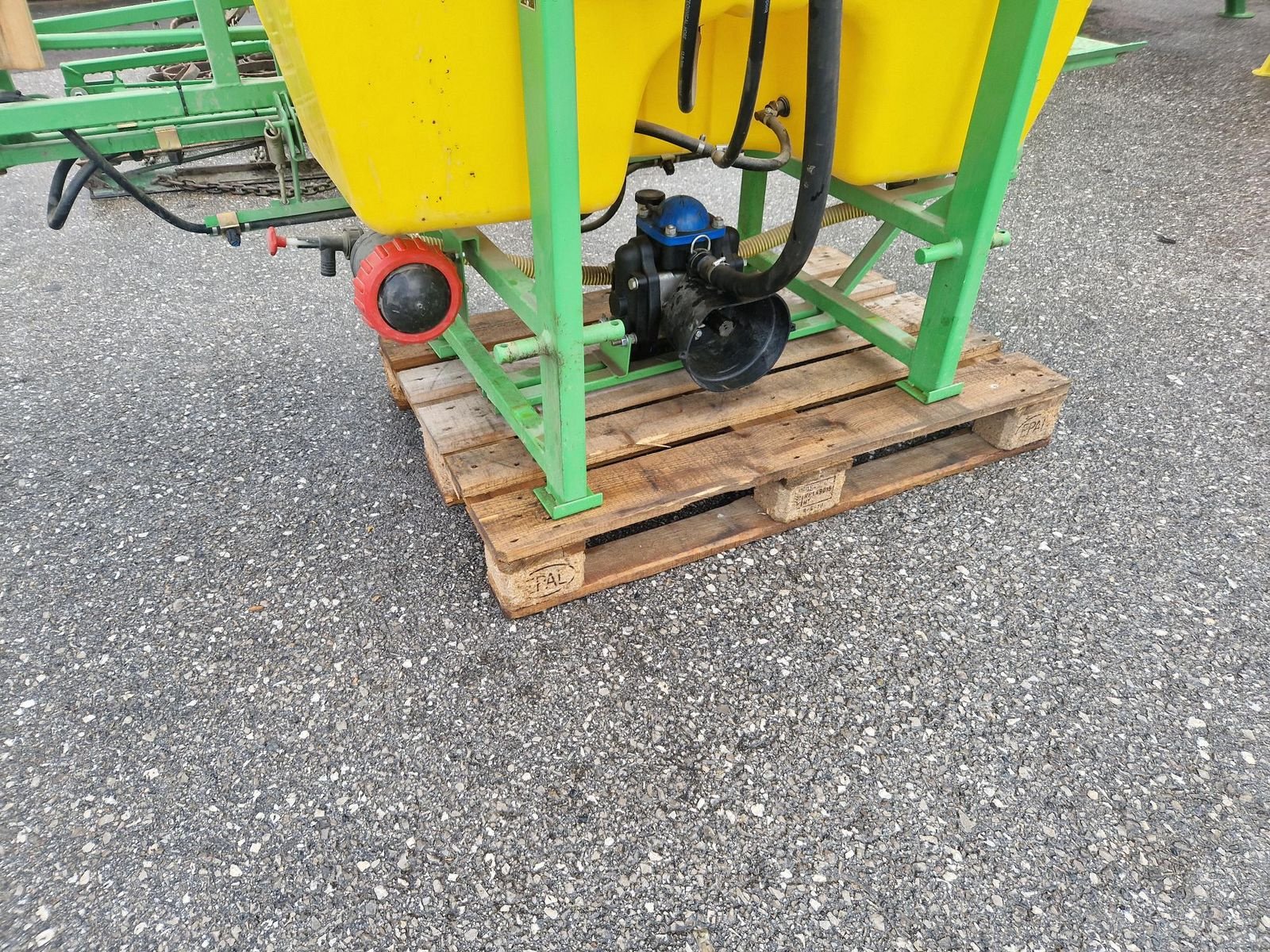 Feldspritze des Typs Skotarek 600 Liter/ 12m, Gebrauchtmaschine in Grünbach (Bild 6)