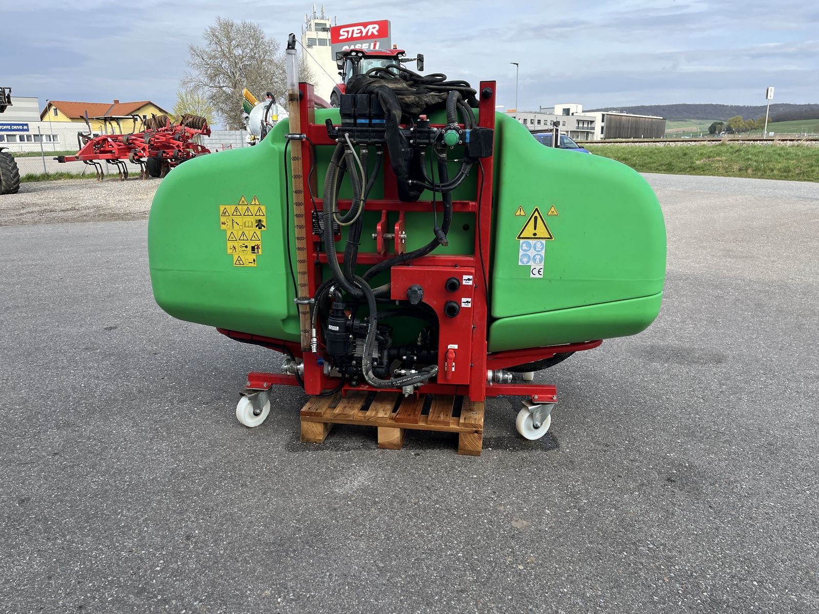 Feldspritze van het type Sonstige 1500 Liter Fronttank, Gebrauchtmaschine in Harmannsdorf (Foto 8)