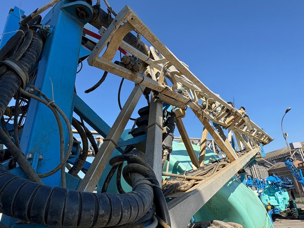 Feldspritze za tip Sonstige 43-46, Gebrauchtmaschine u SALEUX (Slika 10)