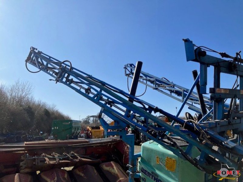 Feldspritze of the type Sonstige ACCESS, Gebrauchtmaschine in Gennes sur glaize (Picture 4)