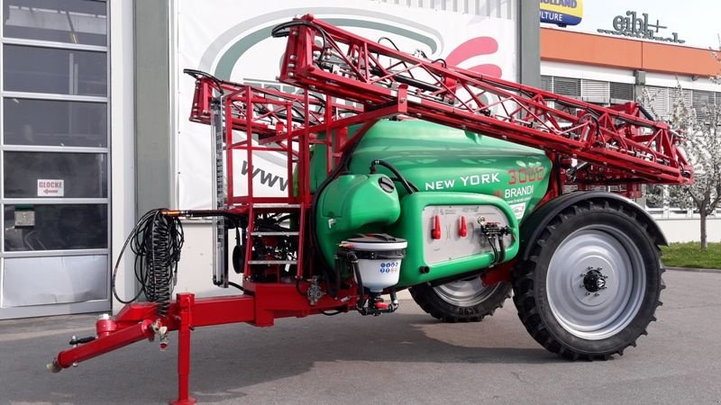 Feldspritze des Typs Sonstige BRANDI New York 3000/21, Neumaschine in Gerasdorf (Bild 1)