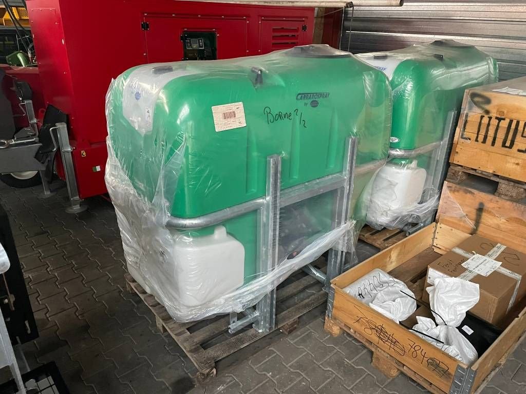 Feldspritze des Typs Sonstige Carrarospray Spuittank(en) Nieuw, Neumaschine in Borne (Bild 1)