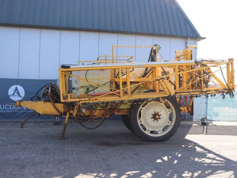 Sonstige Dobex NESTOR, Gebrauchtmaschine, Rok výroby: 1998 (Obrázek 1) Feldspritze typu Sonstige Dobex NESTOR, Gebrauchtmaschine v Antwerpen (Obrázek 1)