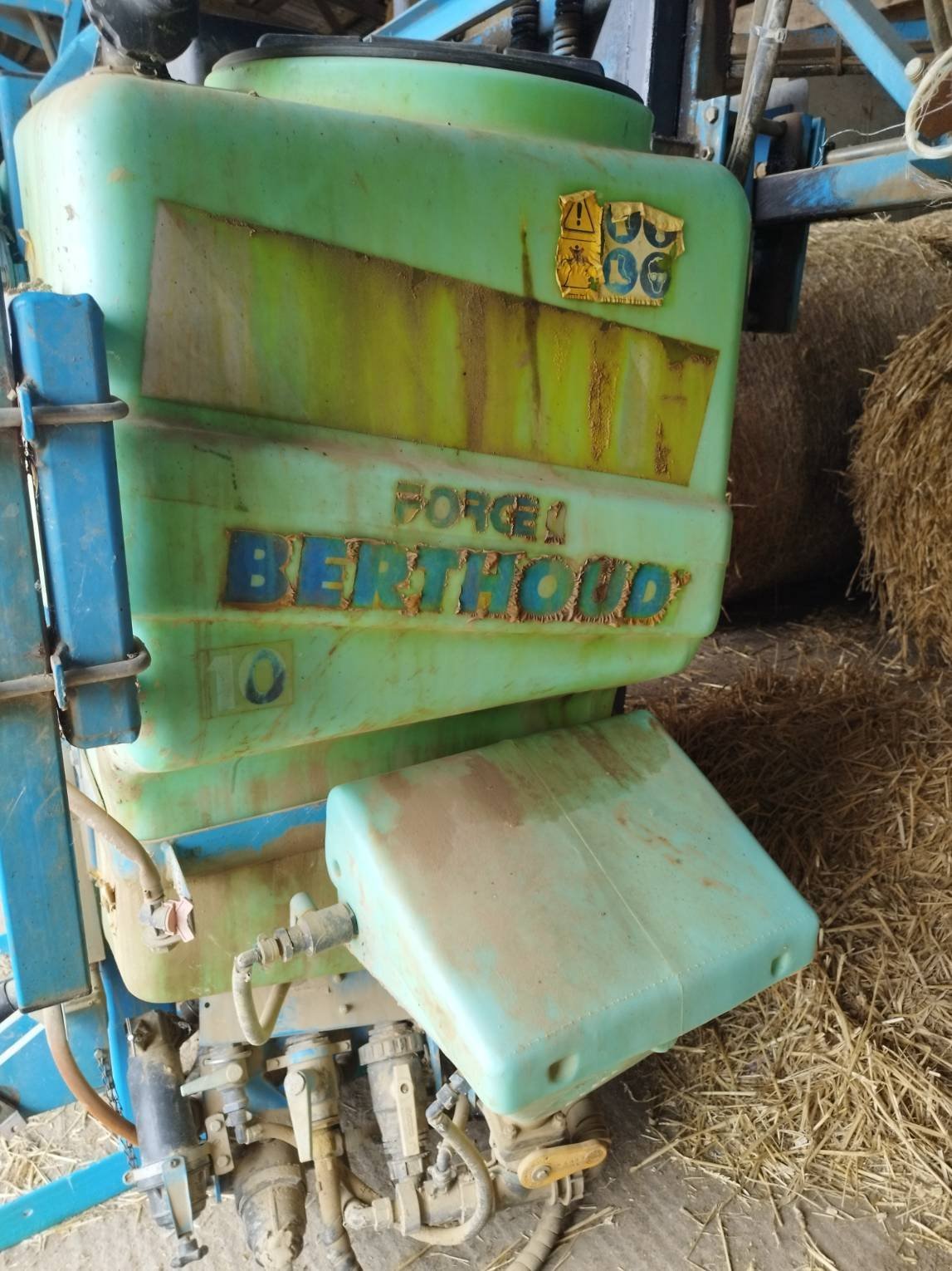 Feldspritze vrste Sonstige FORCE 10, Gebrauchtmaschine v Le Horps (Slika 5)